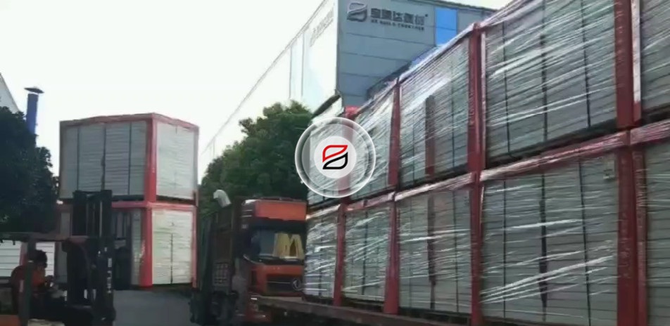 擠塑板保溫一體板裝車 擠塑板保溫一體板裝車